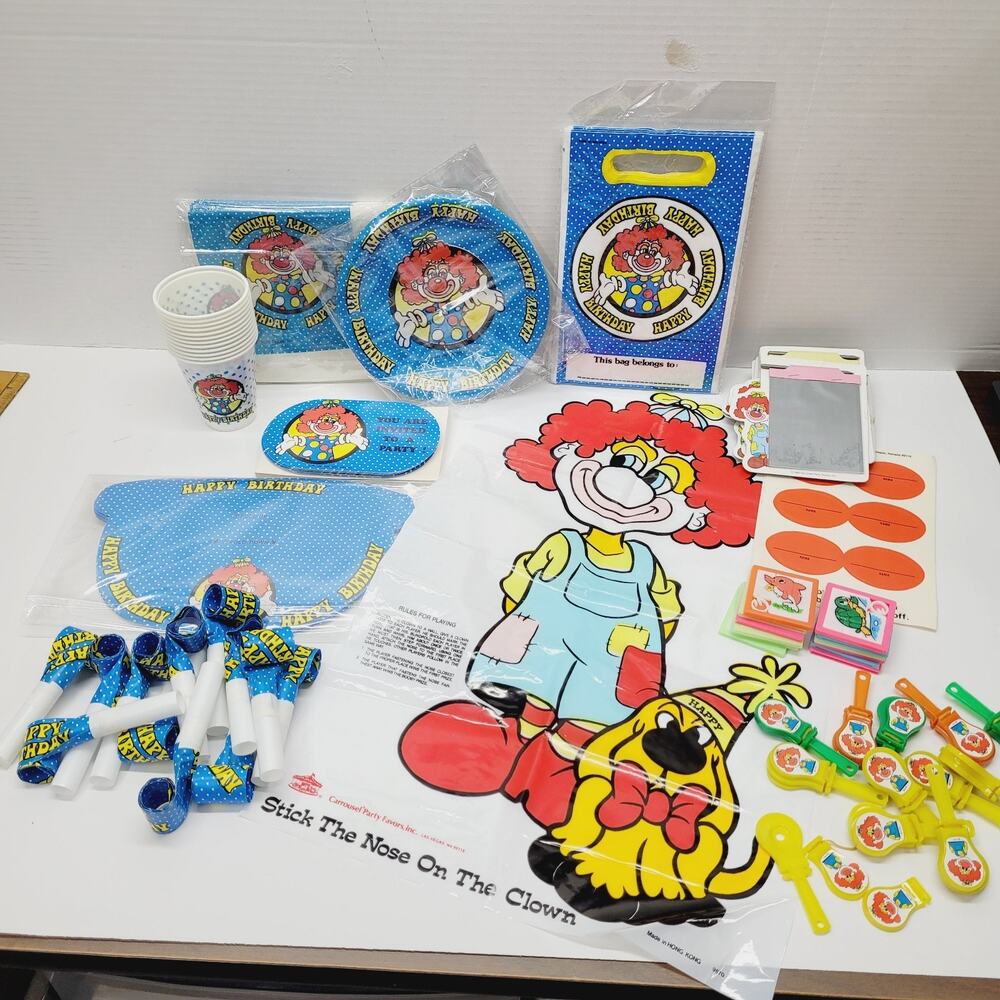 Vtg Circus Clown Carrousel Party Supplies Favors Invitations Loot Bags Games NOS